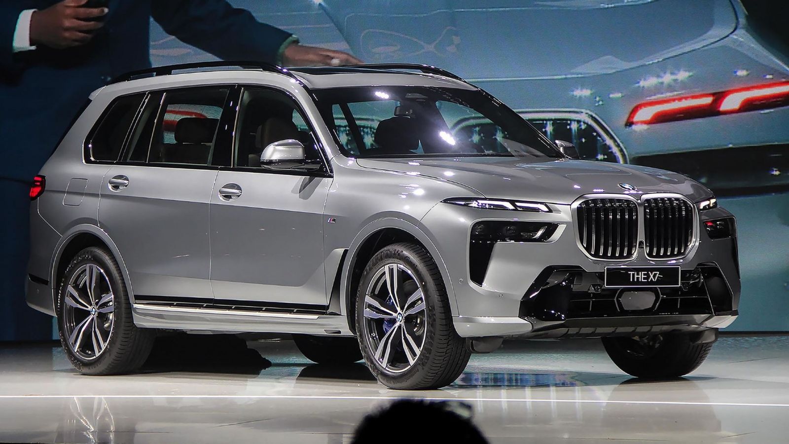 Giá xe BMW X7 mới nhất: 5,549 tỷ đồng