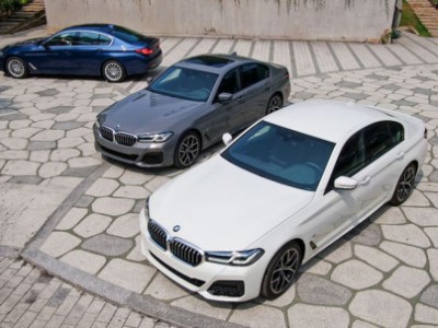 BMW giảm giá hàng loạt mẫu xe, cao nhất lên tới 300 triệu đồng